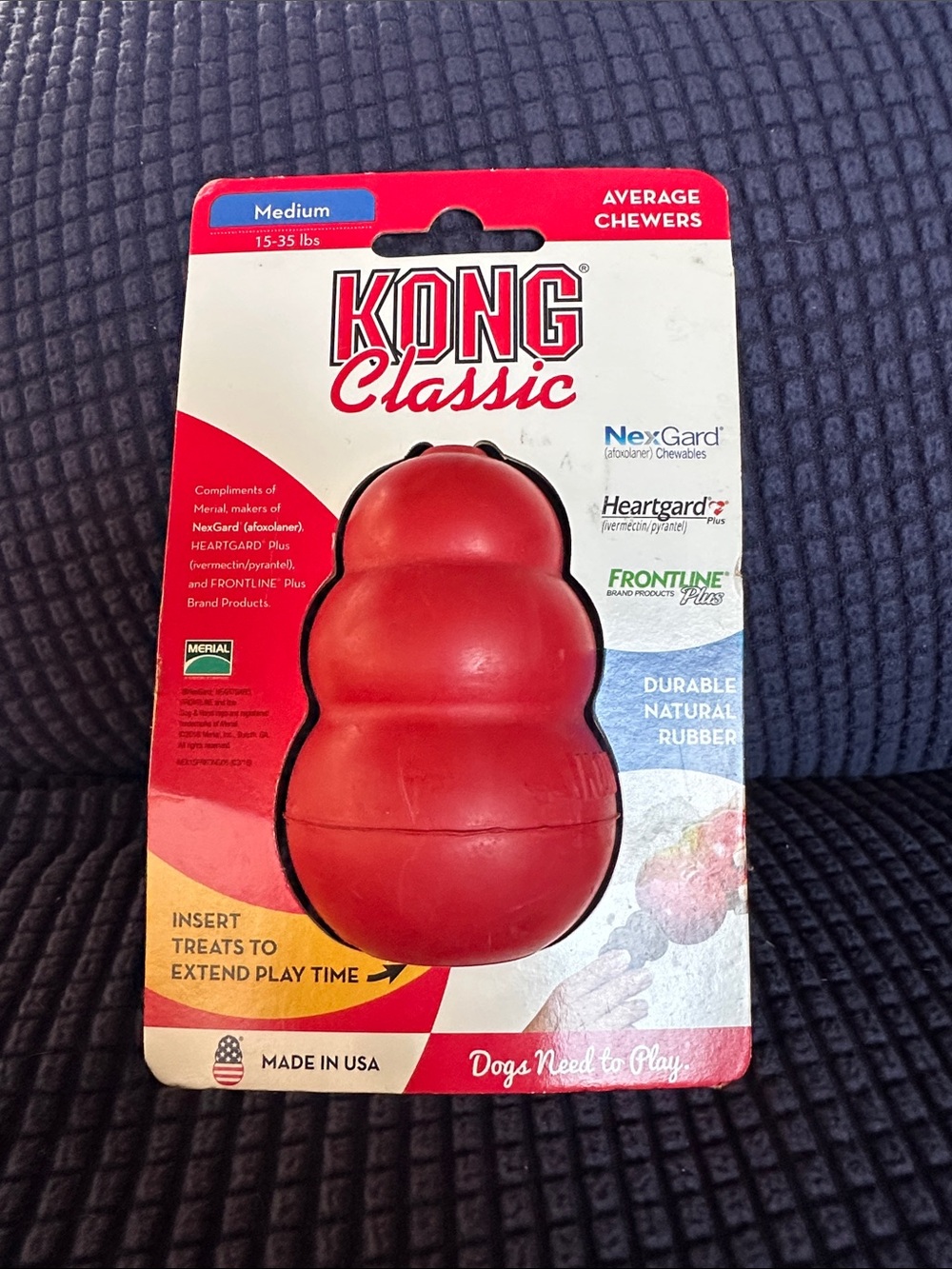 Kong Classic Red Chew Toy for Dogs, size Medium